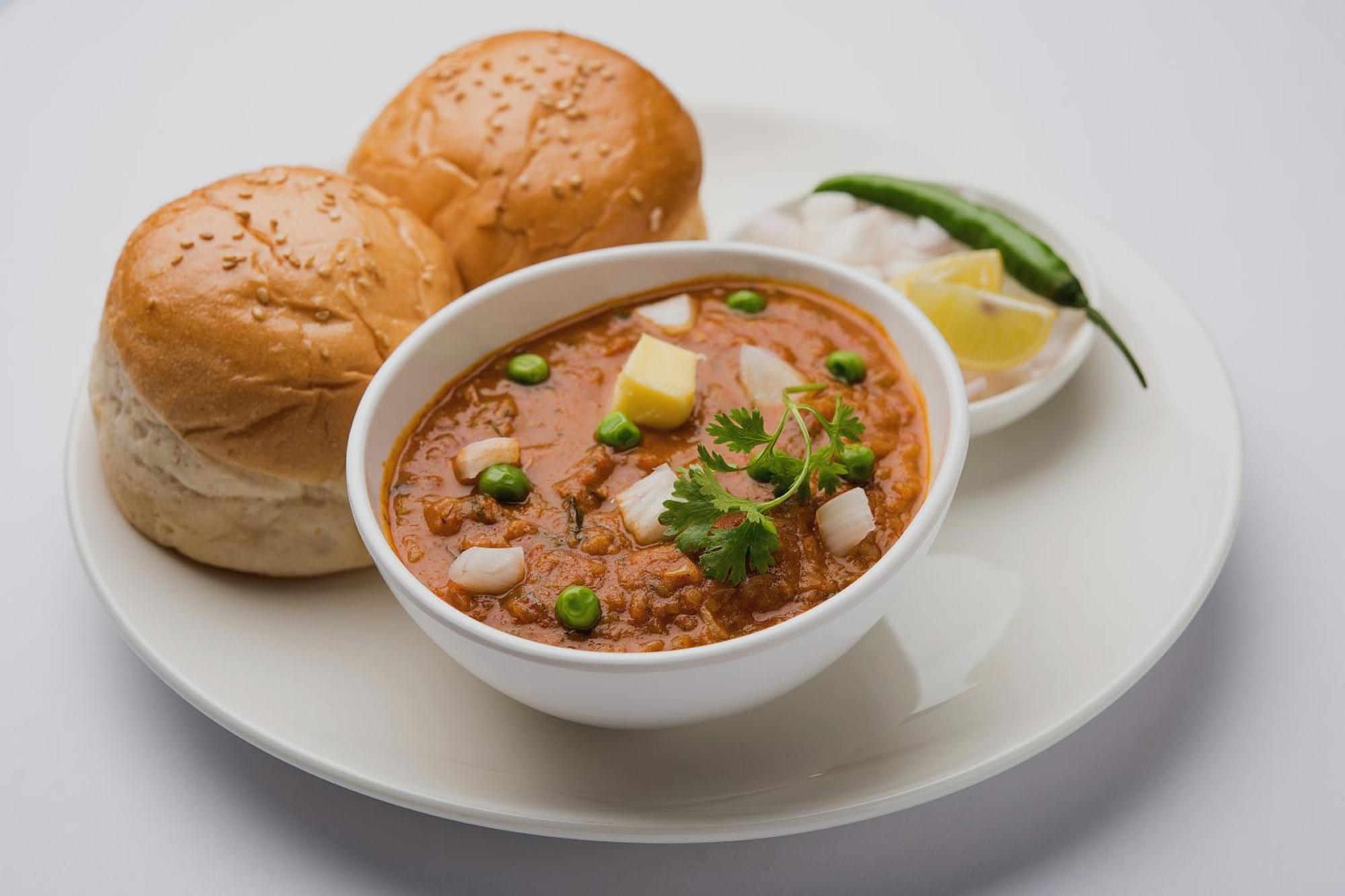 Palette Hotel Surya Vadodara Ngoại thất bức ảnh